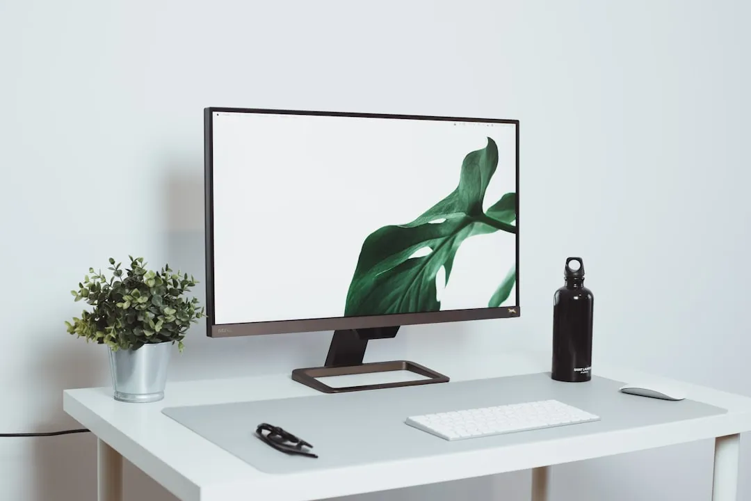 环氧彩砂与普通美缝剂施工工艺差异及适用场景分析